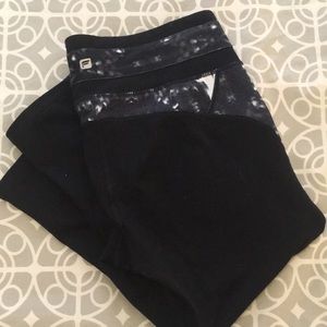 Fabletics cropped leggings